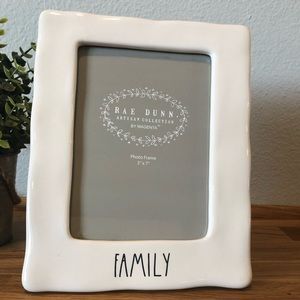 Rae Dunn Other - Rae Dunn FAMILY picture frame Rae Dunn Other - Rae Dunn FAMILY picture frame